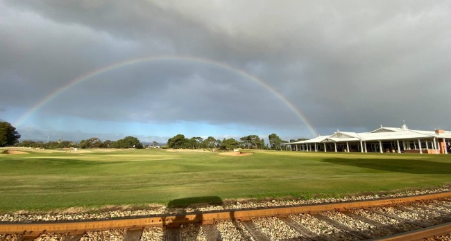 Best golf course Adelaide driving ranges your area