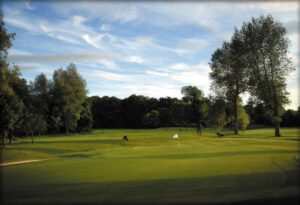 Best public golf courses Glasgow driving range near you