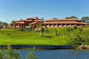 Best public golf courses Seville driving range near you