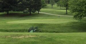 Best public golf courses Cleveland driving range near you