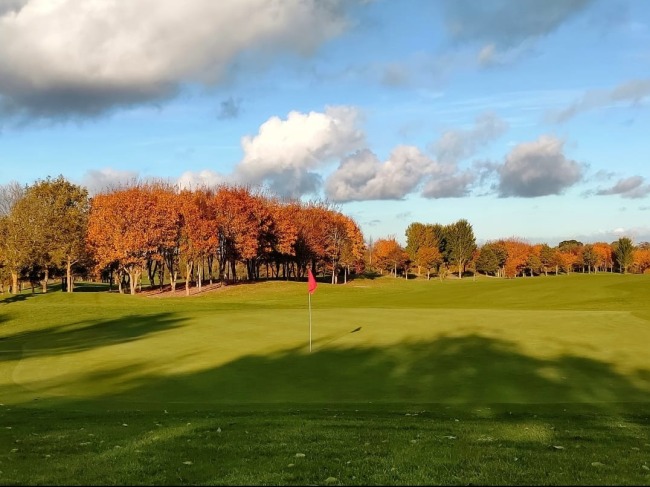 Local 18 hole golf courses Dublin pro shops near you