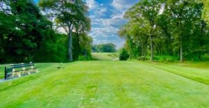 Best public golf courses Providence driving range near you