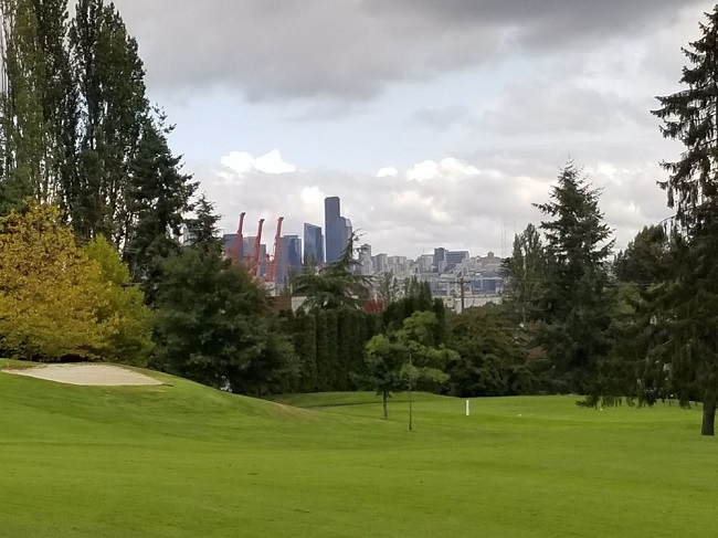 Best golf courses Seattle driving ranges your area