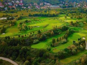 Local 18 hole golf courses Budapest pro shops near you