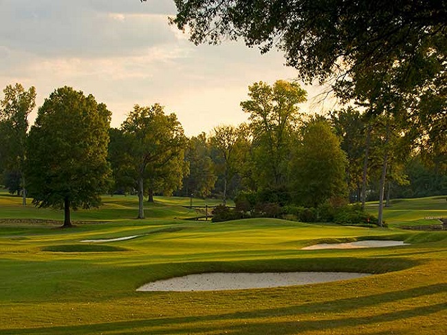 Local 18 hole golf courses Charlotte pro shops near you