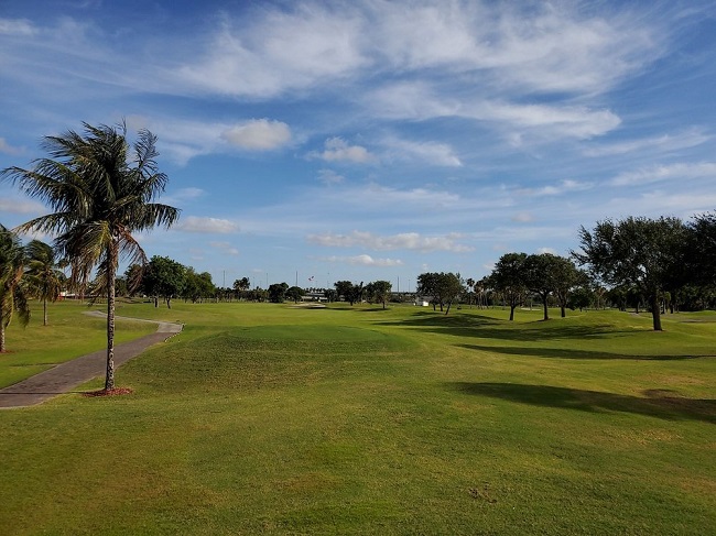 Best golf courses Miami driving ranges your area