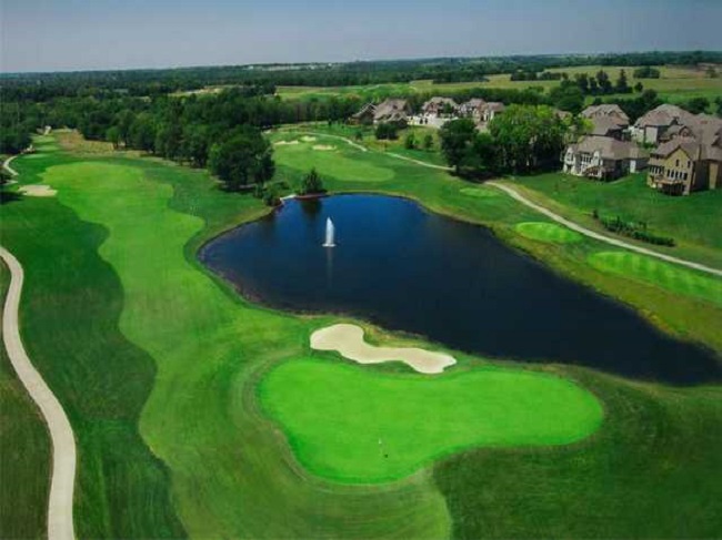 Local 18 hole golf courses Kansas City pro shops near you