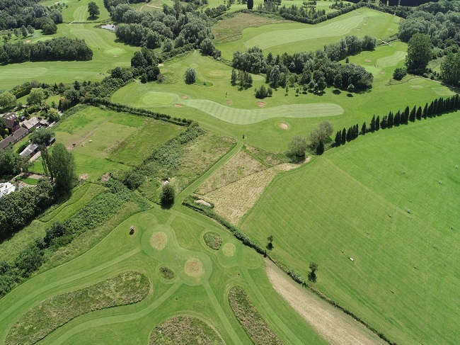 Local 18 hole golf courses Worcester UK pro shops near you